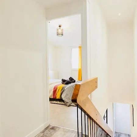 Mona Lisa : Superbe Loft Centre - Parking Gratuit - Wifi Ultra Rapide-appareil Massage-netflix-jeu Societe Ferienhaus *